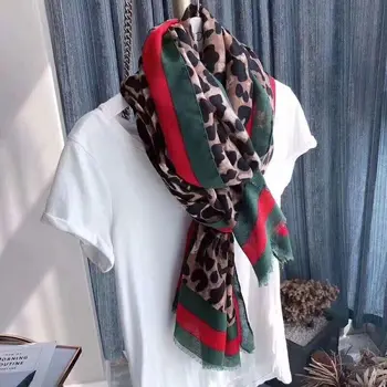 2019 Nové príchodu zvierat leopard tlač módne ženy šály hranice šatku mäkké zábaly hlavový most hidžáb foulard bandana LL190923