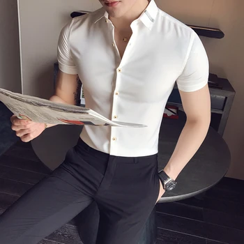 2018 letné tričko pánske krátke rukávy Slim-free kórejský mládež trend business krásny pruhovaný wild tričko mužov
