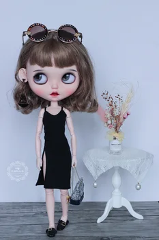 Blythes OB24 doll oblečenie, Módne osobnosti čierne sexy štrbinou šaty malé čierne šaty bábiky príslušenstvo