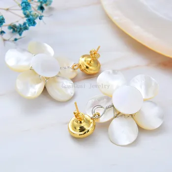 GG Šperky, Ručne tkaná Biela Shell Kvet Prírodná Biela Perla Zlatá Farba Á Stud Náušnice Pre Lady Ženy Darček Šperky